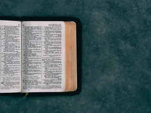 Facing an Unknown Year with an Omnipresent God